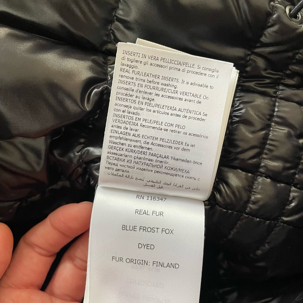Moncler parka - Picture 2 of 14